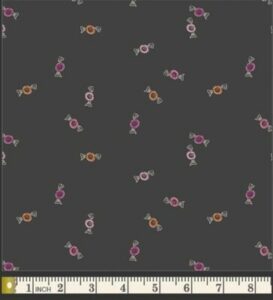 TISSU PATCHWORK    SPOOKY'N  WITCHY  par AGF Studio " La charité s'il-vous-plaît "   prix: 22.50 euros le mètre