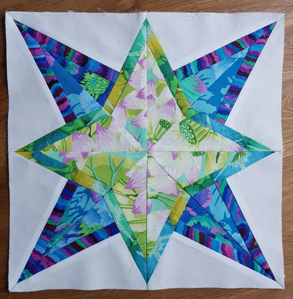 www.latelierdenadia.com Bloc Kaffe Fassett
