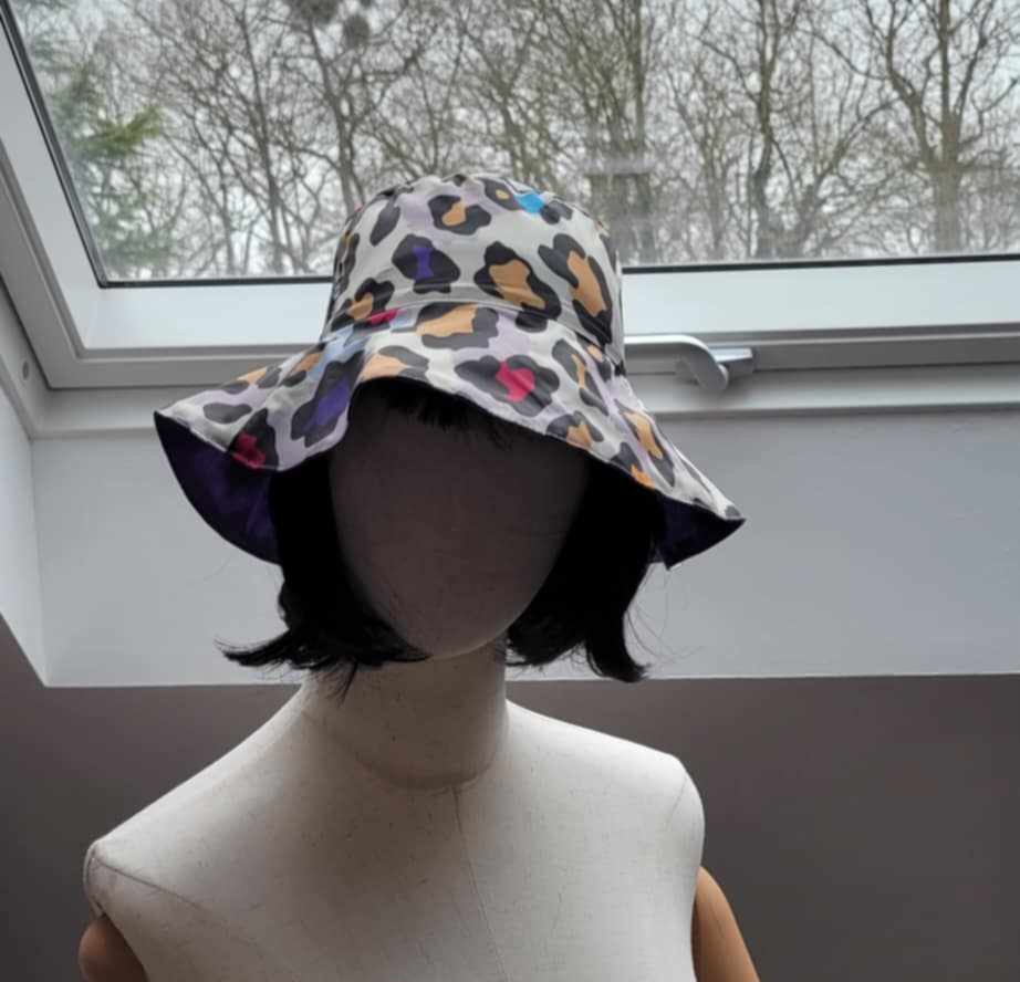 L'Atelier de Nadia. Créations de chapeaux
