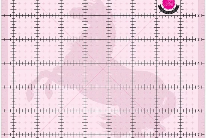 règle Tula Pink 8,5 inch