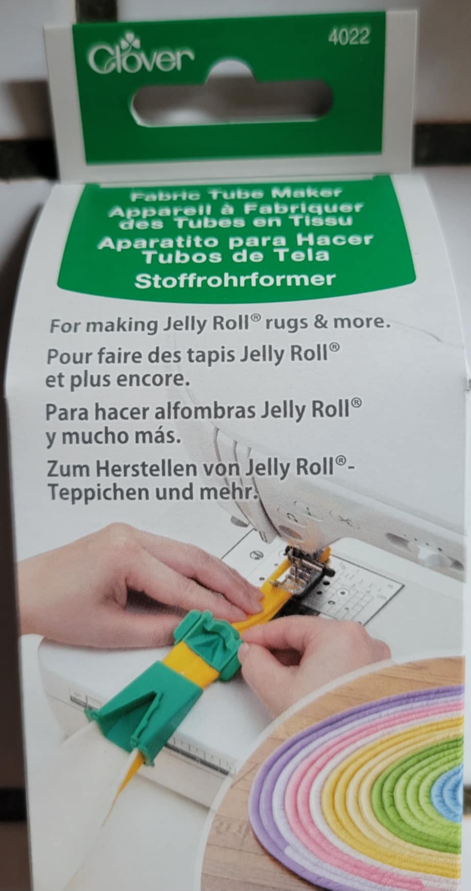 appareil à fabriquer des tubes en tissu.L'Atelier de nadia