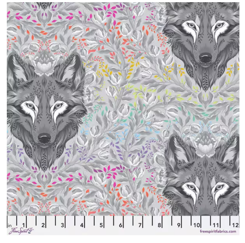 Wolf of Pink Street in Fog_graywork_PWTP256.FOG