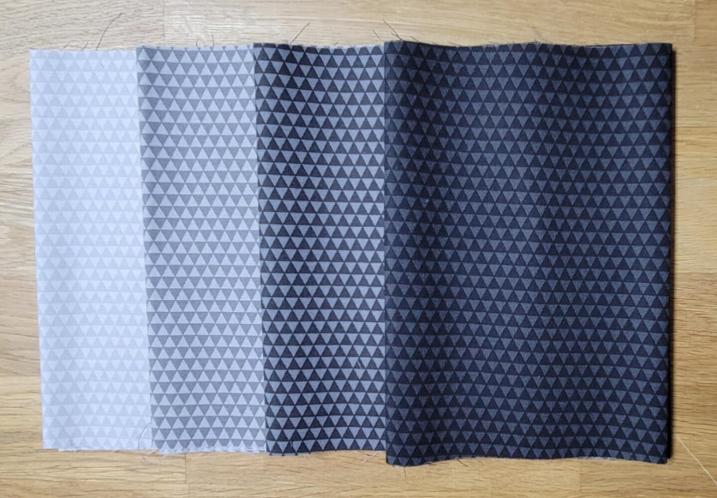 lot de coupons_graywork_L'Atelier-de-Nadia_77130.Marolles sur Seine .